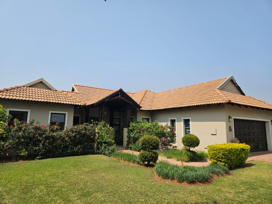 3 Bedroom Property for Sale in The Islands Estates North West